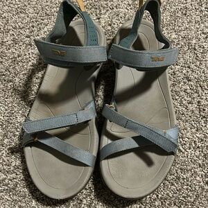 Teva Verra Sandals Womens 8.5 Straps Minimalist Sport Water Hiking Shoes